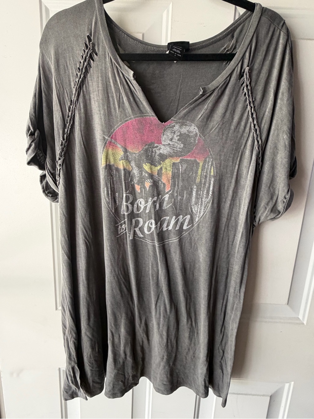 torrid Grey Graphic 'Born to Roam' Tunic with Sunset Print